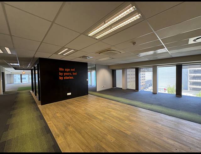 383.50M² OFFICE TO LET IN FORESHORE